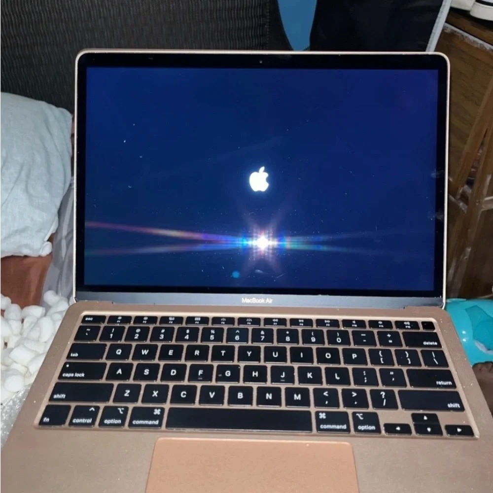 Apple elegant laptop